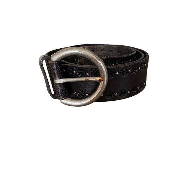 Fossil Black Leather Flower Punch Silver Studded Belt size medium main image 4
